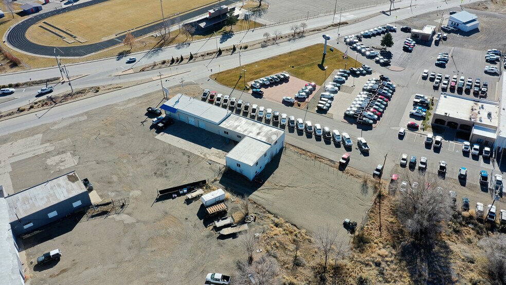 More Photos Of 25 Broadway s, Cortez Flex For Sale