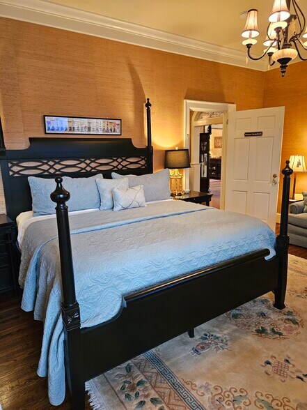 More Photos Of 60 Woodside Dr, Brevard Hospitality For Sale