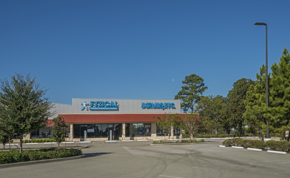 More Photos Of 15222-15258 N I-45, Conroe Unknown For Lease