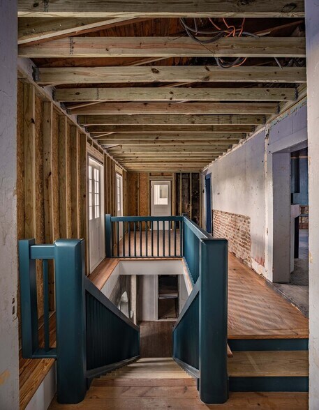 More Photos Of 640 Royal St, New Orleans General Retail For Sale
