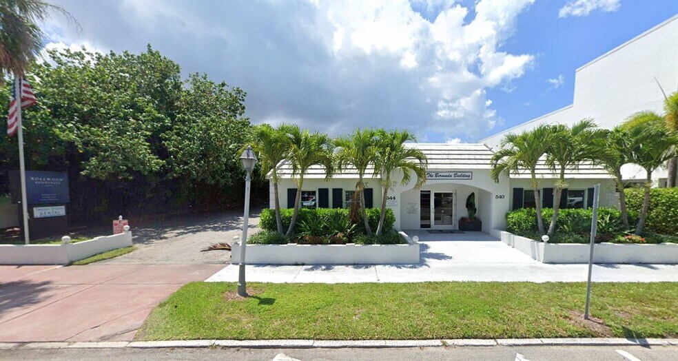 Primary Photo Of 544 John Ringling Blvd, Sarasota Loft Creative Space For Lease