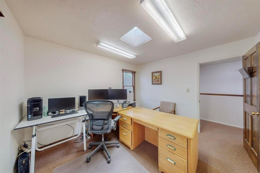 More Photos Of 1482 S Saint Francis Dr, Santa Fe Office For Sale