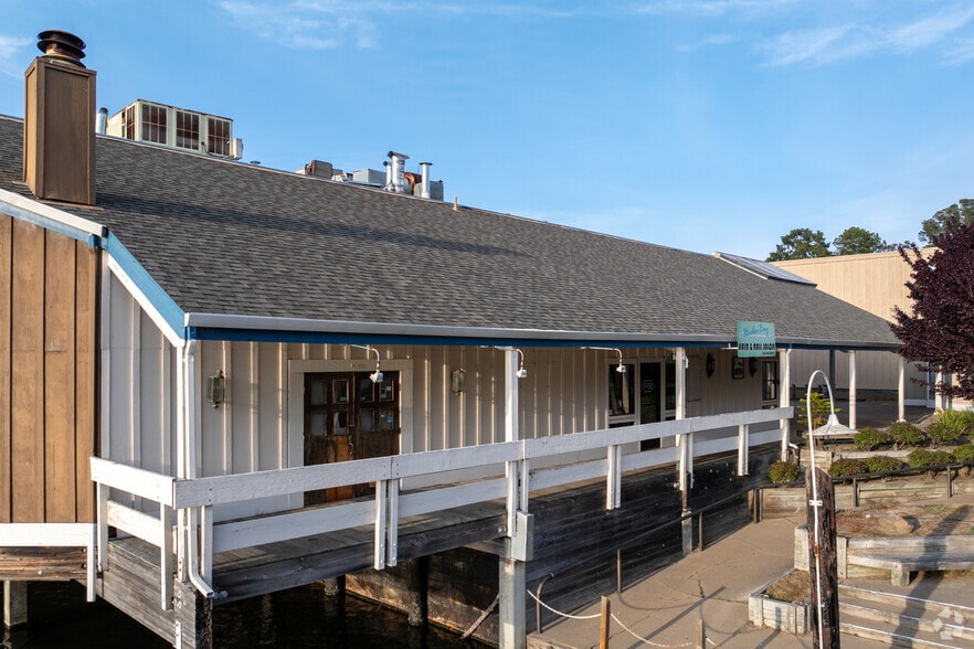 More Photos Of 867-891 Island Dr, Alameda Unknown For Lease