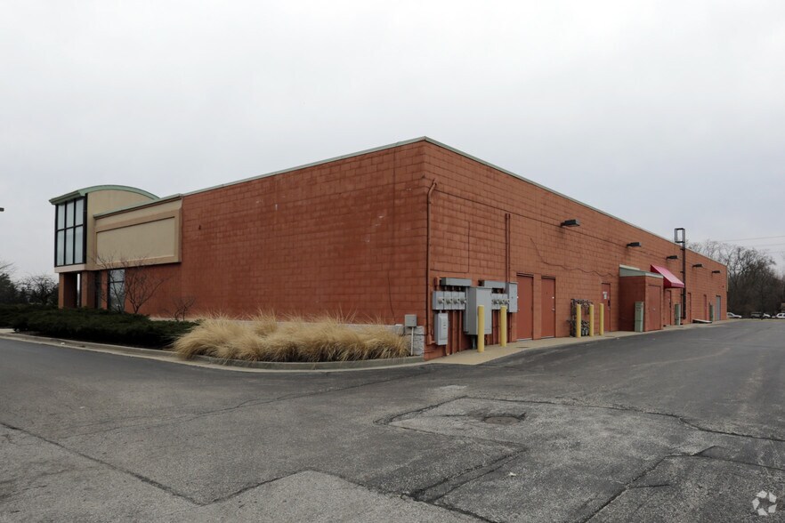 More Photos Of 7411 Heathrow Way, Indianapolis Unknown For Lease