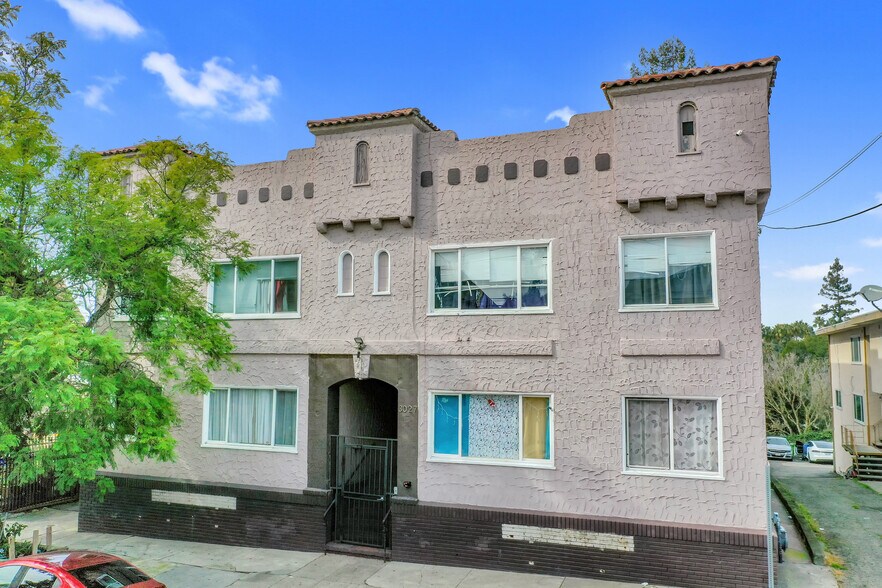 More Photos Of 3027 Capp St, Oakland Apartments For Sale