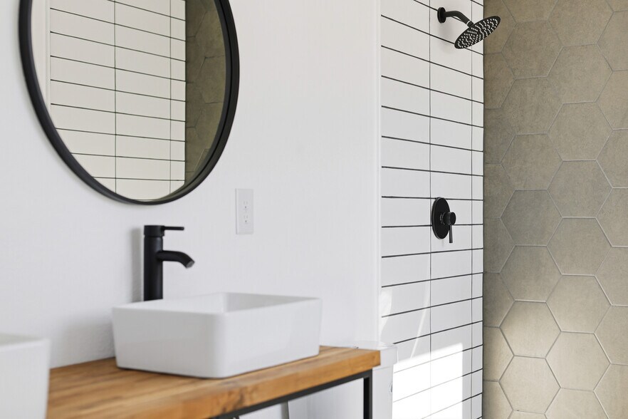 More Photos Of 1512 Wyoming St, San Antonio Apartments For Sale