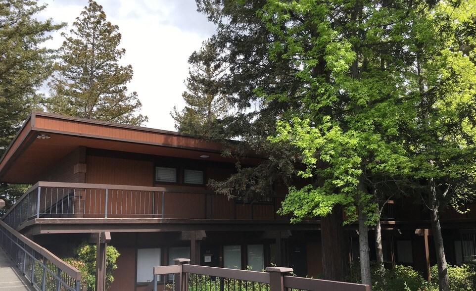 More Photos Of 130 La Casa Via, Walnut Creek Medical For Lease