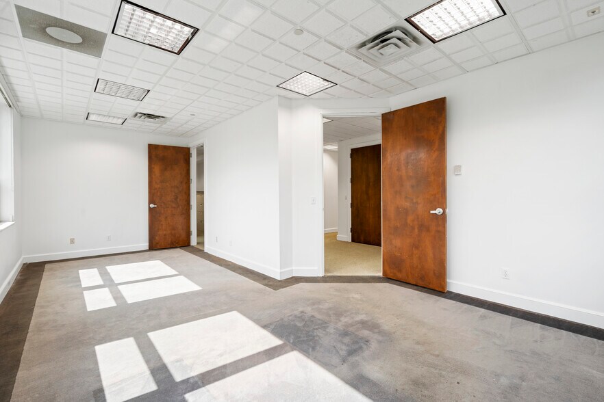 More Photos Of 1735 W Hibiscus Blvd, Melbourne Medical For Lease