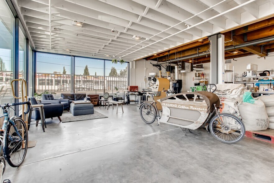 More Photos Of 350 SE Mill St, Portland Office For Lease