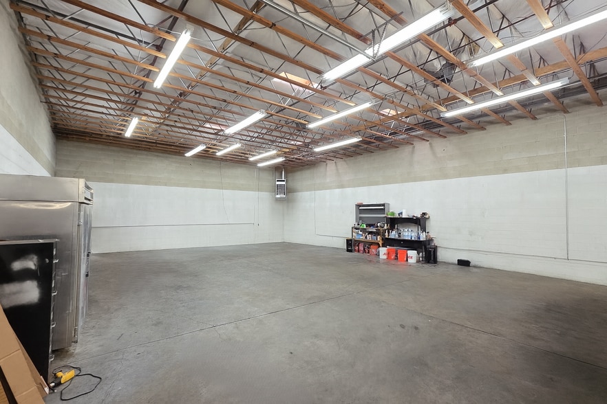 More Photos Of 7638 S State St, Midvale Service For Lease