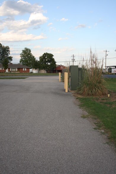 More Photos Of 4510 N Illinois St, Swansea General Retail For Sale