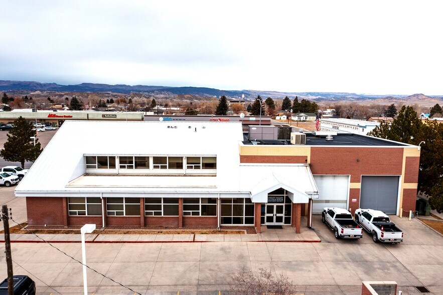 More Photos Of 609 W Main St, Vernal Office For Sale