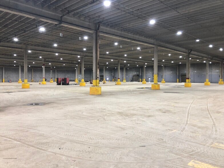 More Photos Of 2525 Blacksburg Rd, Grover Warehouse For Lease