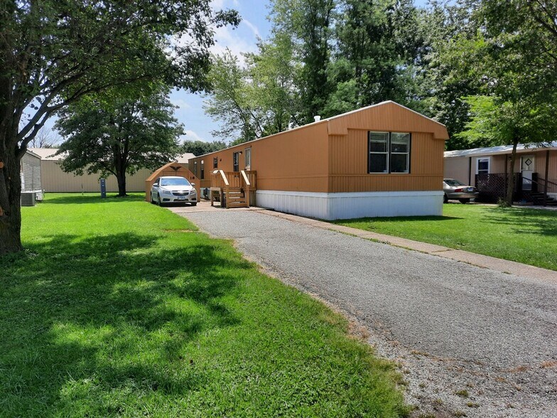 More Photos Of 321 N All Seasons Rd, Geff Manufactured Housing Mobile Home Park For Sale