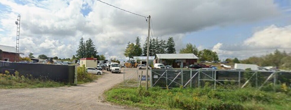 More Photos Of 15550 Simcoe St, Cannington Auto Salvage Facility For Sale