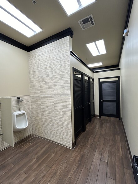 More Photos Of 5020 Franklin Dr, Pleasanton Research And Development For Sale