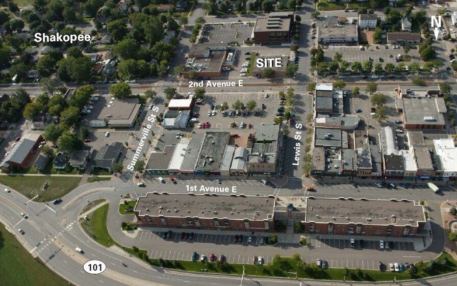 More Photos Of 205 S Lewis St S, Shakopee Office For Lease