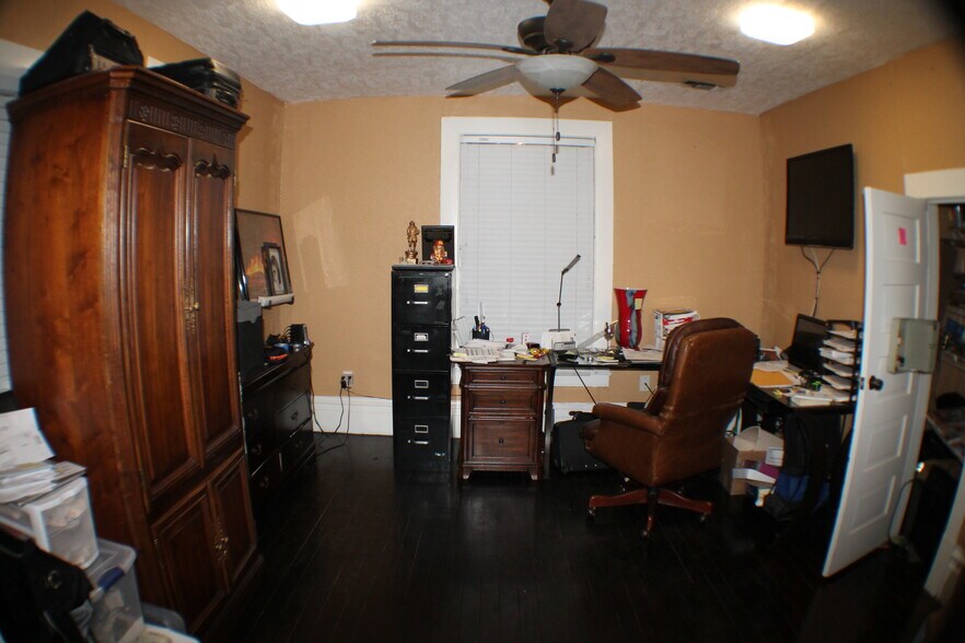 More Photos Of 3520 Broadway St, Houston Multifamily For Sale