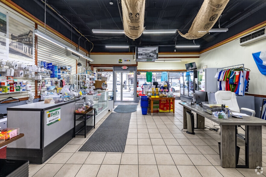 More Photos Of 2004-2006 Bergenline Ave, Union City Apartments For Sale