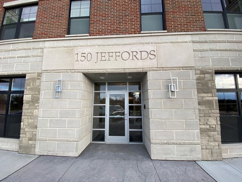 More Photos Of 150 Jeffords, Dexter Apartments For Lease