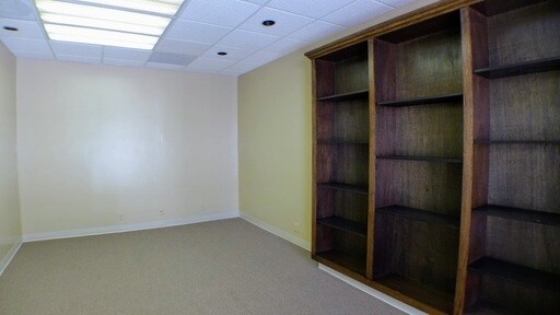 More Photos Of 3950 Long Beach Blvd, Long Beach Medical For Lease