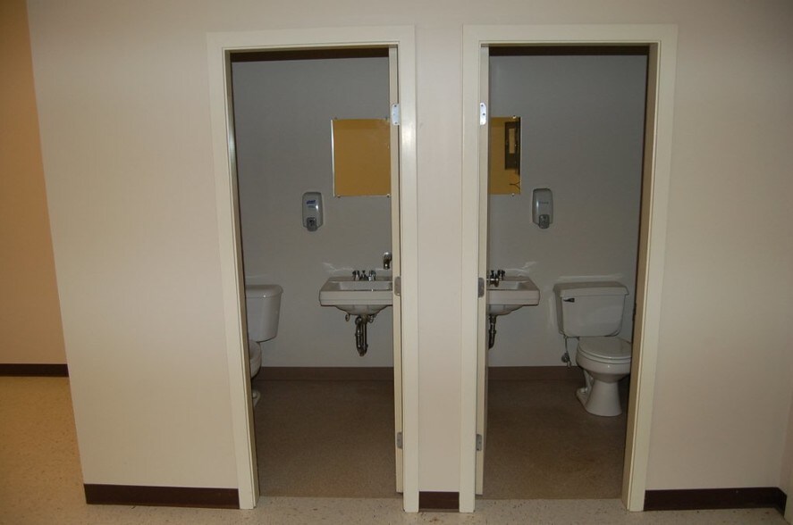 More Photos Of 96 N Main St, Carver Unknown For Lease