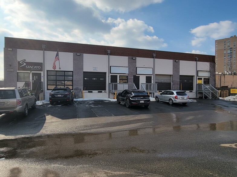 More Photos Of 12300 Carroll Ave, Rockville Manufacturing For Lease