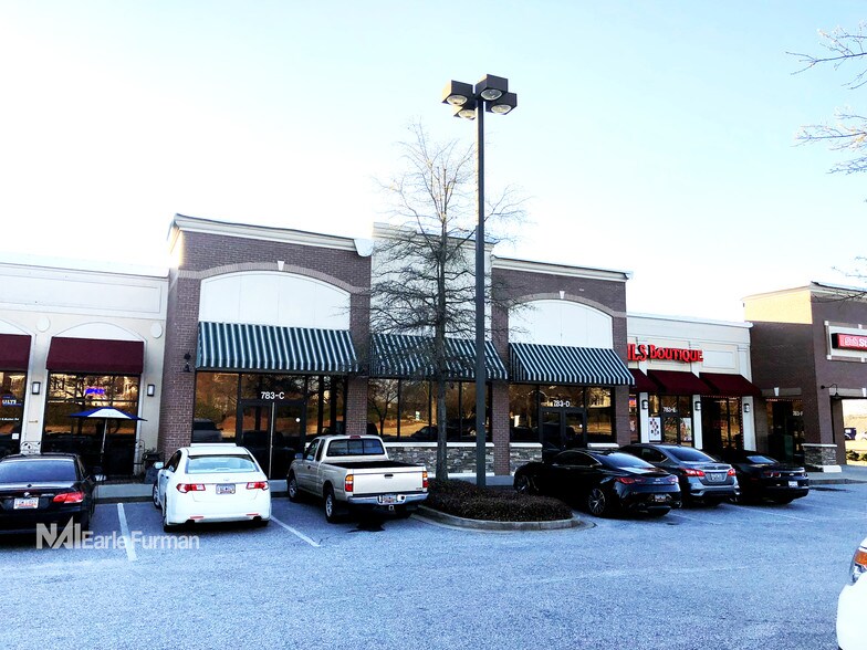 More Photos Of 787 E Butler Rd, Mauldin Unknown For Lease