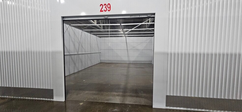 More Photos Of 3412 Monroe Rd, Charlotte Distribution For Lease