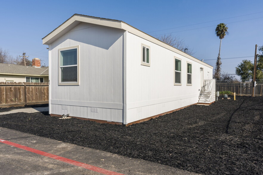 Primary Photo Of 2030 E Grayson Rd, Ceres Manufactured Housing Mobile Home Park For Sale