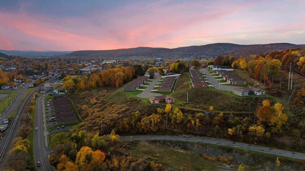 Primary Photo Of 105 Skye Island Dr, Endicott Land For Sale