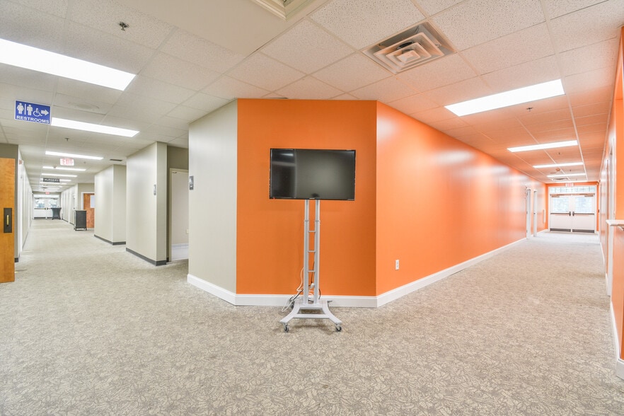 More Photos Of 1400 Grayson Hwy, Lawrenceville Religious Facility For Sale
