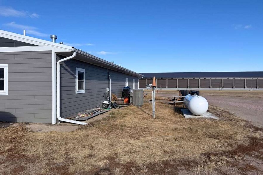 More Photos Of 220 N 13th Ave, Burwell Convenience Store For Sale