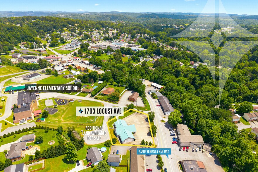 More Photos Of 1703 Locust Ave, Fairmont Medical For Sale