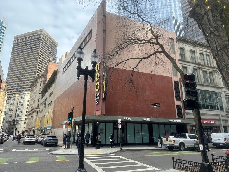 More Photos Of 52 Summer St, Boston General Retail For Lease