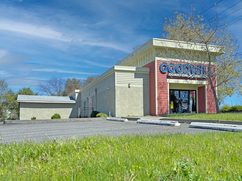 More Photos Of 11101 Fair Oaks, Fair Oaks Medical For Lease