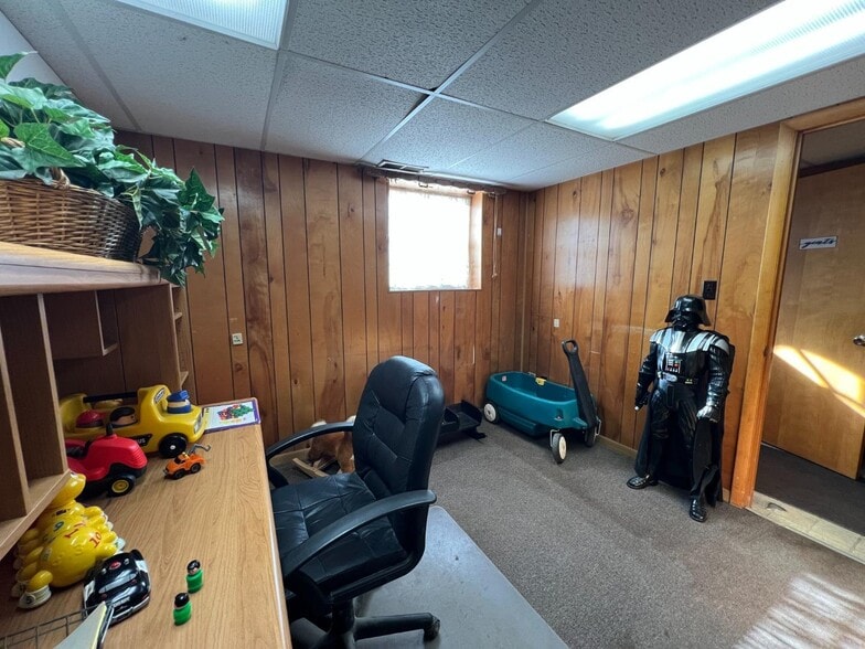 More Photos Of 110 S Main St, Brookville Storefront For Sale