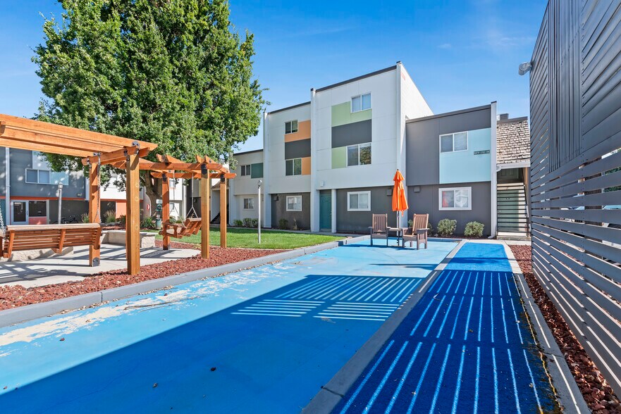 More Photos Of 529 Rossi St, Boise Apartments For Sale