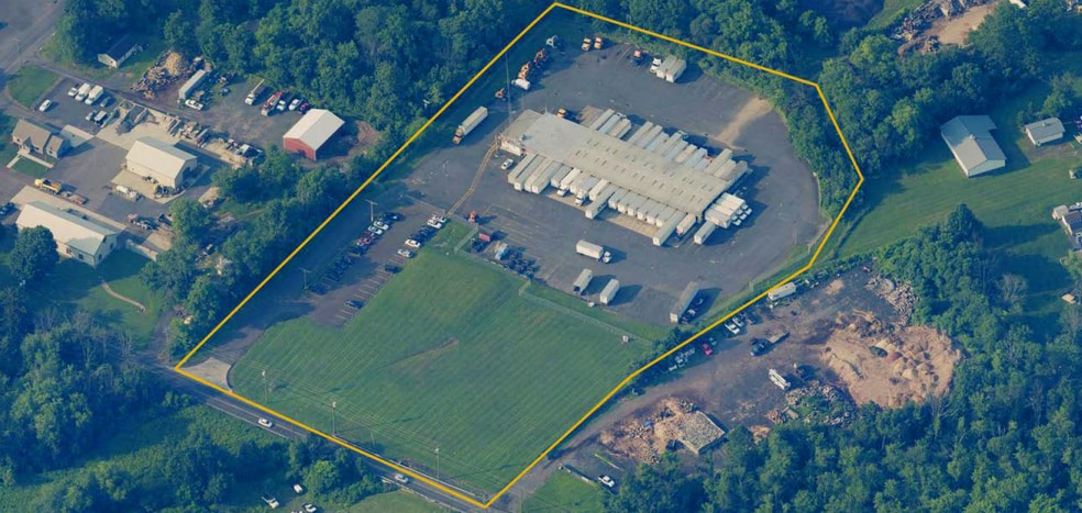 Primary Photo Of 750 County Line Rd, Colmar Truck Terminal For Sale