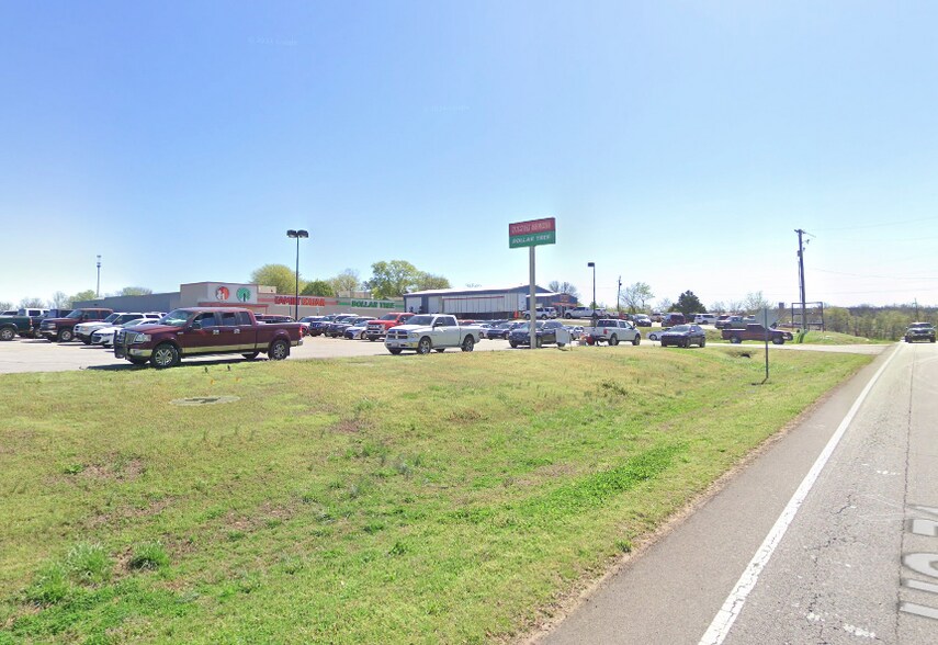 More Photos Of 720 HWY 71, Mansfield Convenience Store For Lease