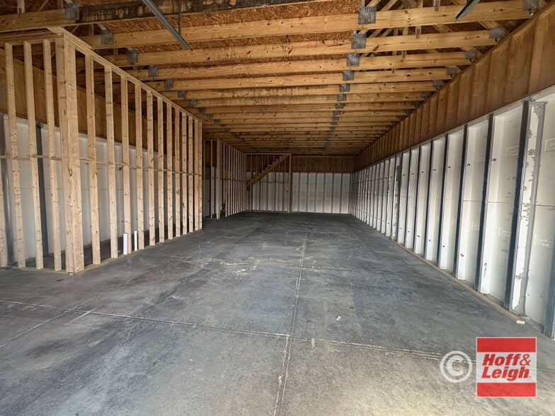 More Photos Of 168 Auble St, Wadsworth Industrial For Sale