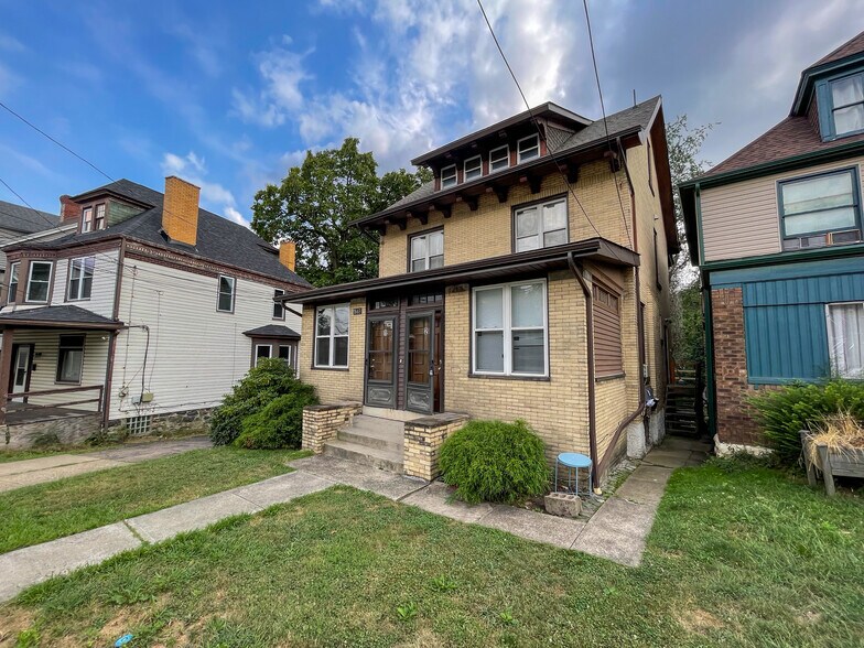 More Photos Of 1663 Suburban Ave, Pittsburgh Apartments For Sale