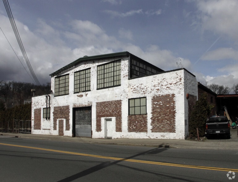 463 Old Nepperhan Ave, Yonkers, NY 10701 Industrial For Lease