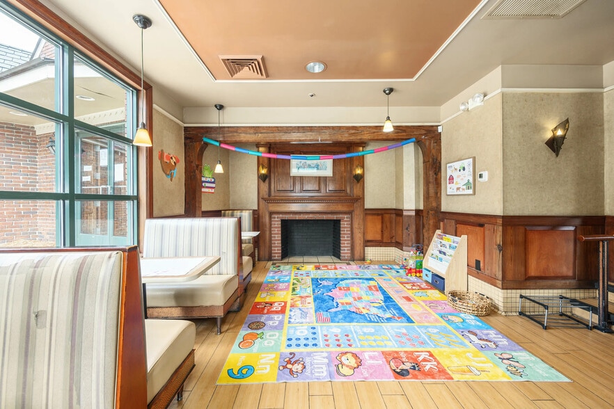 More Photos Of 2033 Wynnton Rd, Columbus Restaurant For Sale