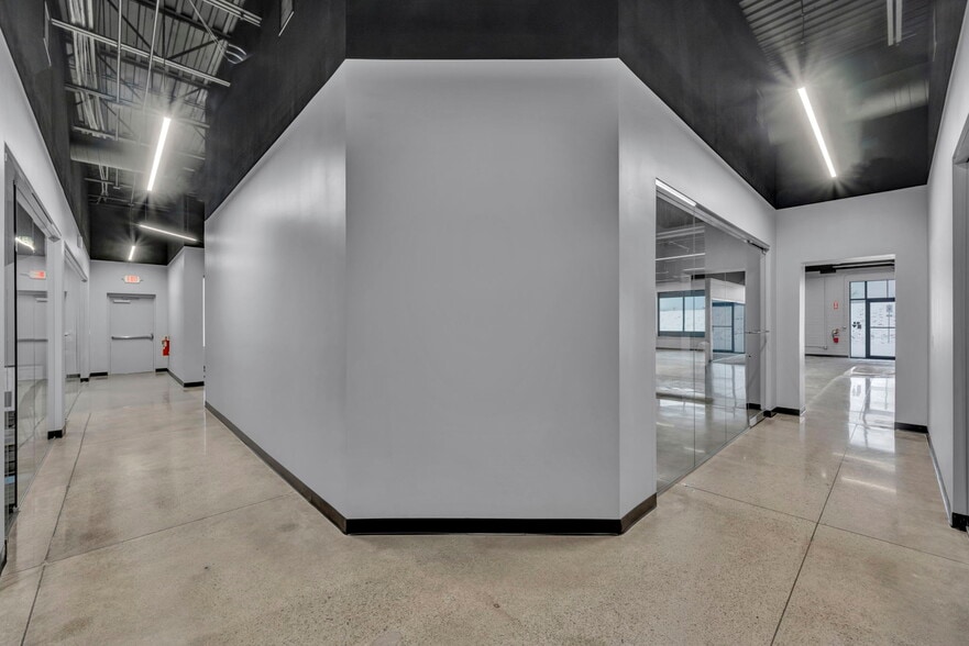 More Photos Of 8425 Station St, Mentor Freestanding For Sale