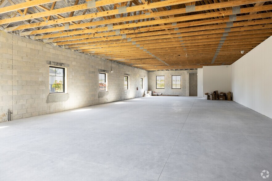 More Photos Of 12249 Stoneybrook Pky, Winter Garden Medical For Sale