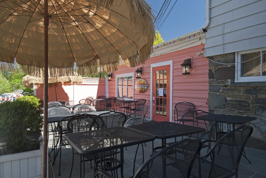 More Photos Of 180 Nassau St, Princeton Freestanding For Lease