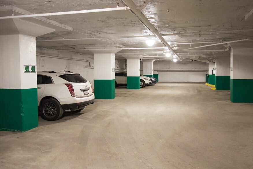 More Photos Of 93 Pearl St, Buffalo Parking Garage For Sale