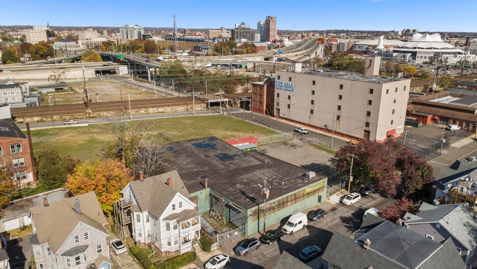 More Photos Of 417-433 Myrtle Ave, Bridgeport Industrial For Sale