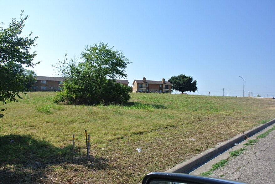 More Photos Of 601 W Central Texas Expy, Killeen Land For Sale